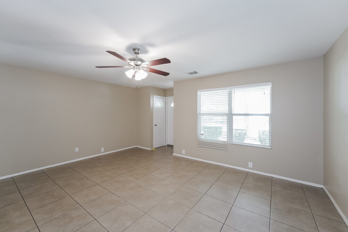 Photo - 3235 Dartmouth Field Ln