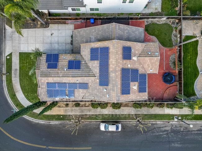 Photo - 812 Shasta Daisy Dr