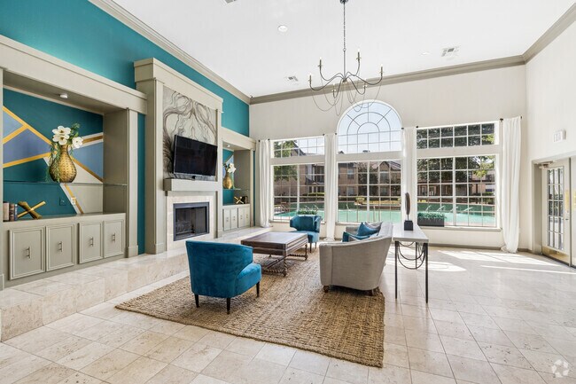 Leasing Office - Chartwell Court