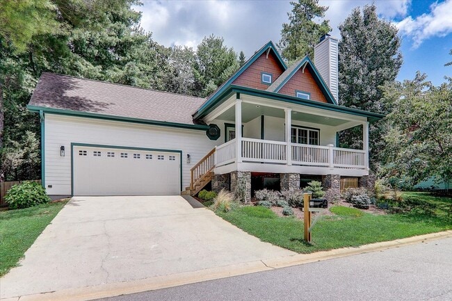 11 Oakhaven Terr. Asheville, NC 28803 - 11 Oakhaven Ter