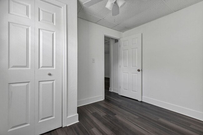 Photo - Bright & Updated 2BR Bottom Unit Duplex | White Kitchen & Stainless Appliances in Saint Petersburg