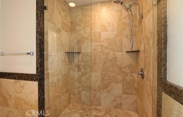 Photo - 25111 La Cresta Dr