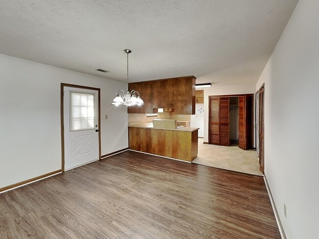 Photo - 7319 Exeter Ct