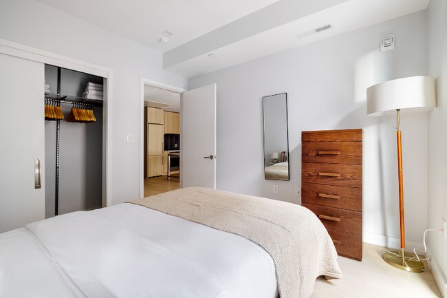 Photo - 1224 M St NW Unidad 505