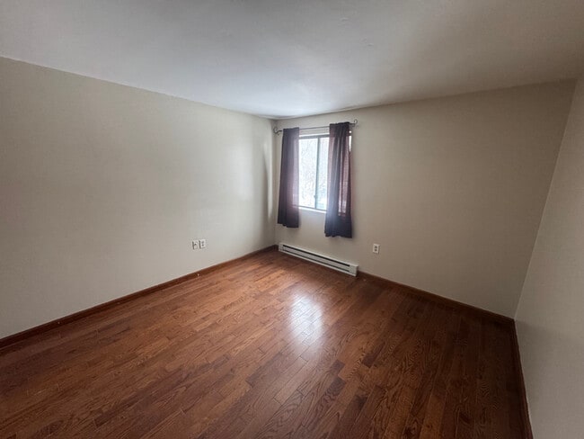 Photo - 126 Watertree Dr Rental