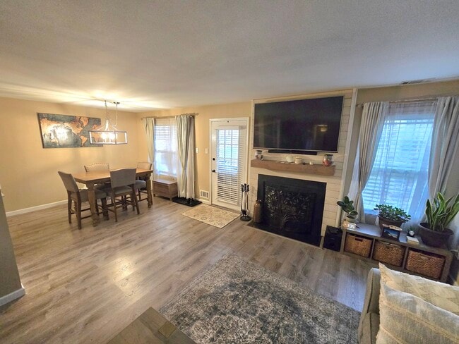 Photo - 9 Balsam Ct Unit 14