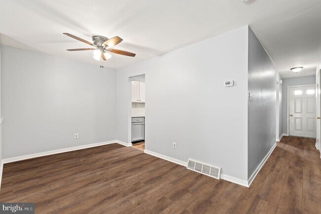 4204 Franklin Ct