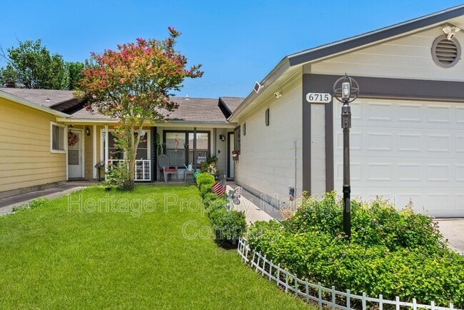 Photo - 6715 Hickory Springs Dr