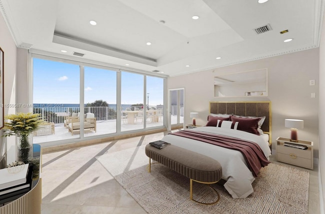 5601 Collins Ave Unit M12