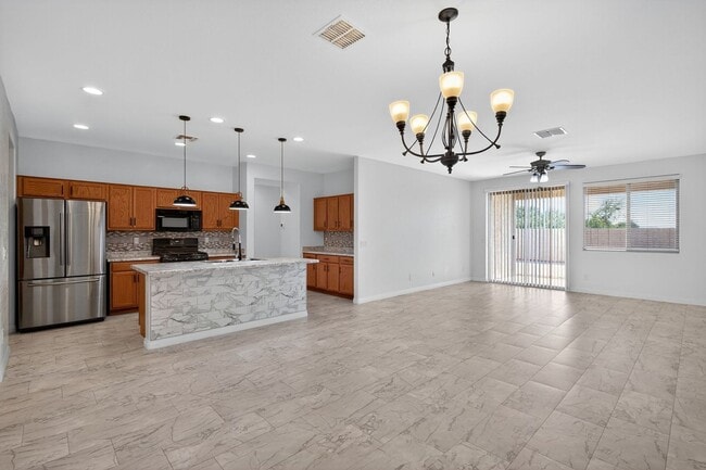 Photo - 18233 W Pueblo Ave