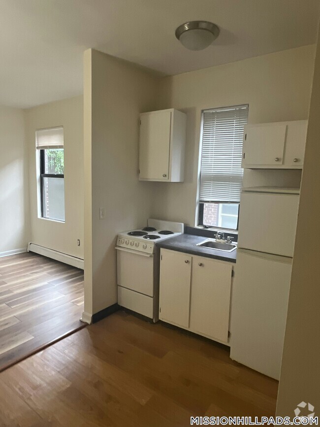 Building Photo - 59 S Huntington Ave Unit 5 Rental