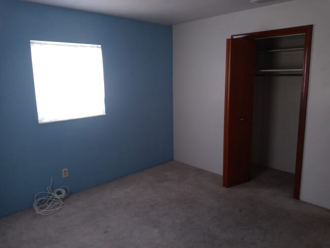 Photo - 5413 Jersey Ave S