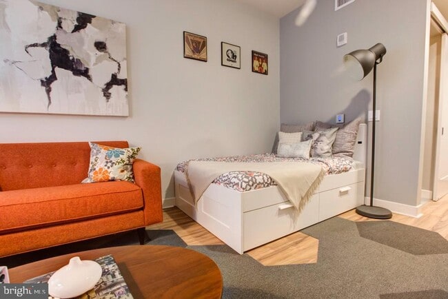 Building Photo - 42 S 15th St Unit 1B-0207 Rental