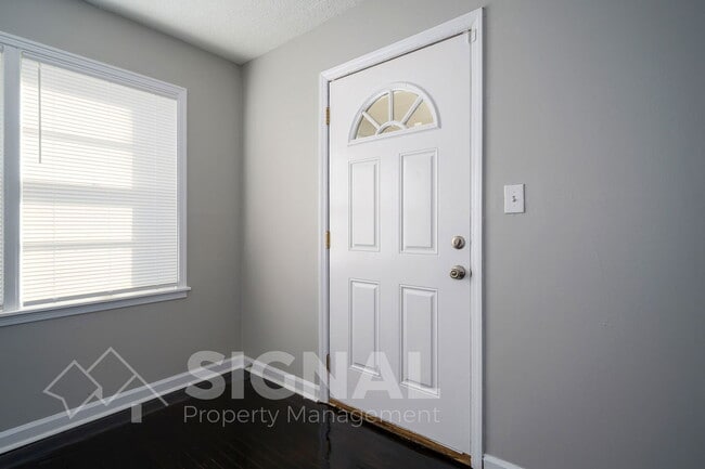 Photo - 504 Annie Laura Dr