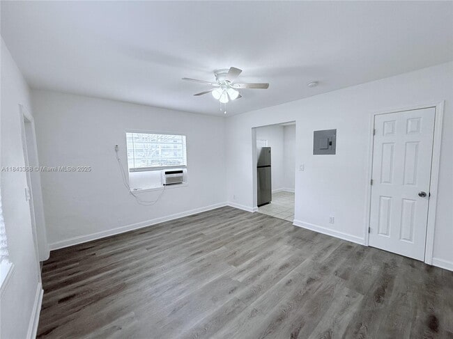 Building Photo - 1625 S Federal Hwy Unit 4 Rental