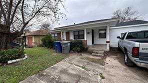 Building Photo - 3527 S Ewing Ave