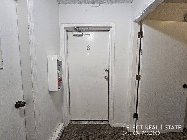 Photo - 46260 Harford St Unit 8