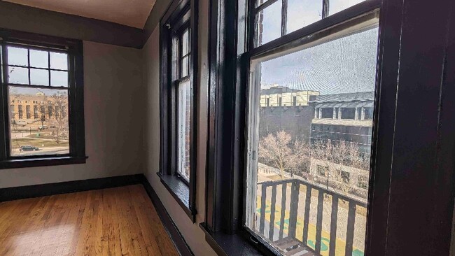 Photo - 346 S Rose St Unit G