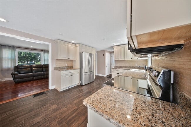 Photo - 6 Ellery St