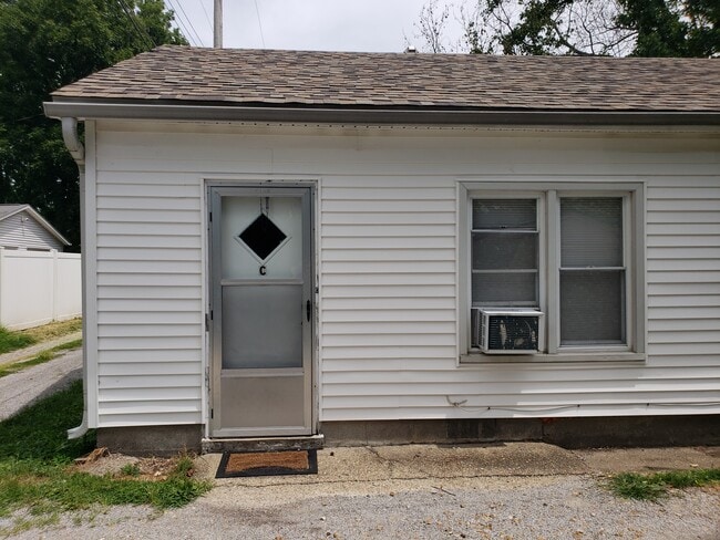 Photo - 208 Herbert Ave Unit Apt C