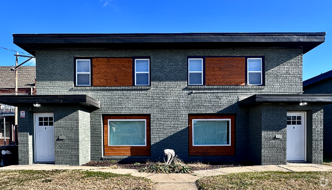 Building Photo - 1001 N 40th St Rental