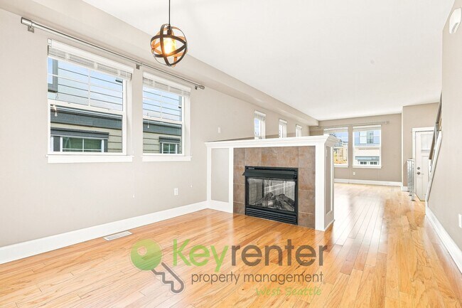 Photo - 7116 27th Ave SW