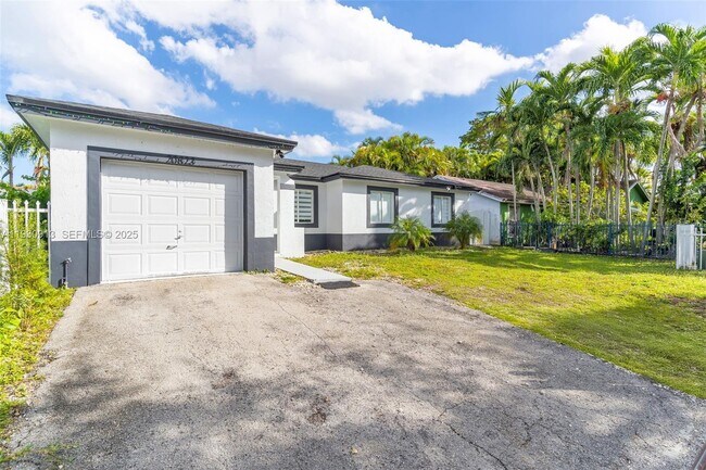 Photo - 20823 SW 126th Ct