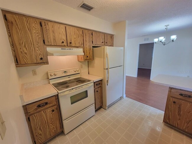 Photo - 23358 Racine Ave