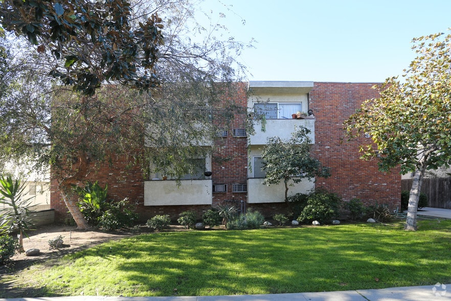 Building Exterior - Front View