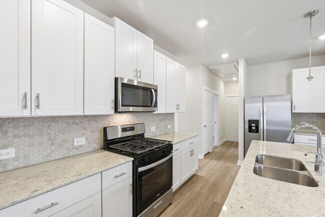 Photo - 6717 Chinapkin Oak Ln