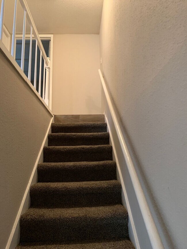 Spacious 2 Story Townhome Rice University OffCampus Housing Search