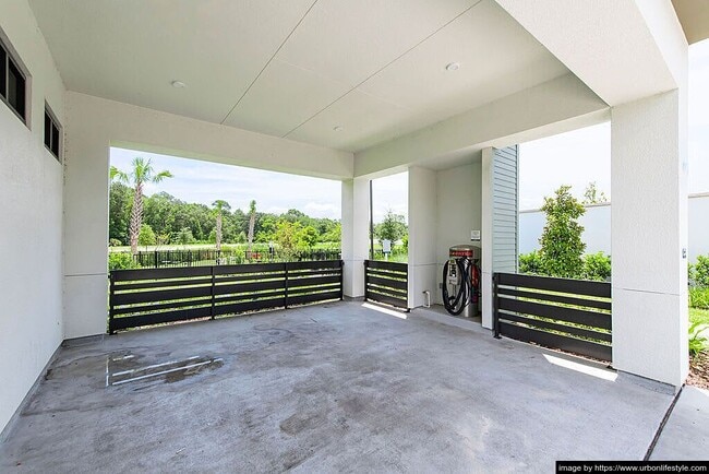 9264 Moss Preserve Pkwy