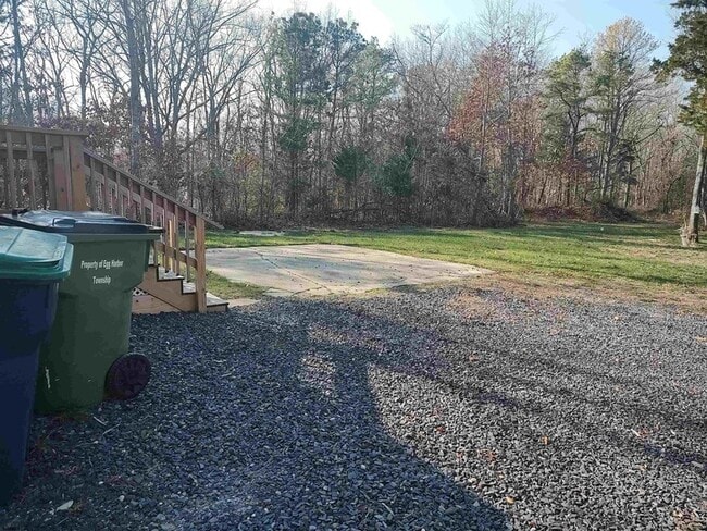 Photo - 3005 Fernwood Ave