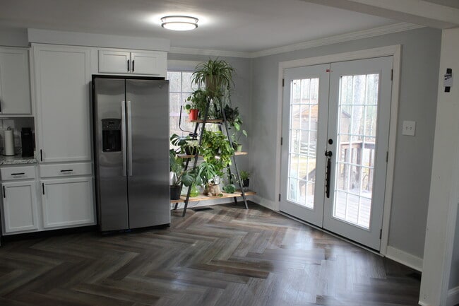 Photo - 9033 Rapidan Dr