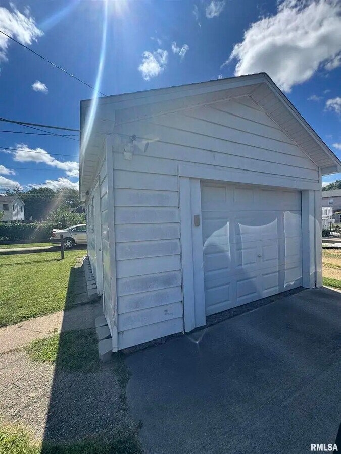 Photo - 620 N 4th St