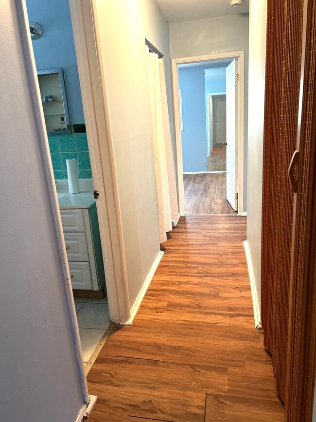 Photo - 4462 Lockwood Blvd