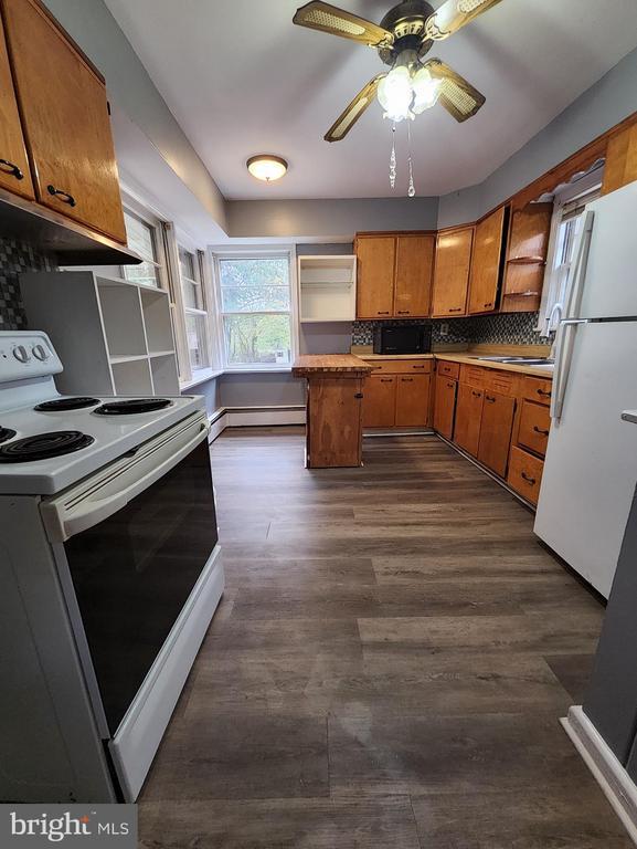 Photo - 13723 Dumfries Rd