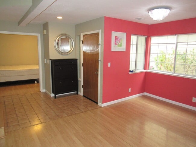 Photo - 34565 Vane Cmn