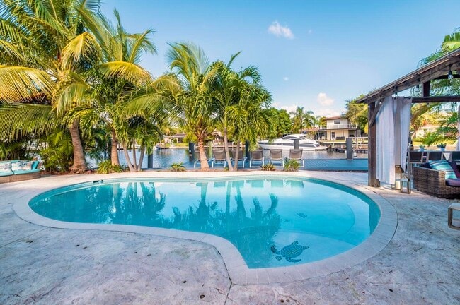 Photo - 1841 SE 6th St