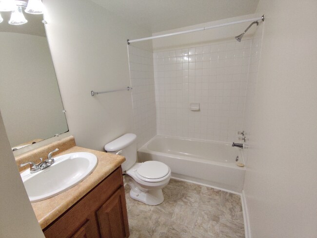 Photo - 600 Reusens Rd Unit N149