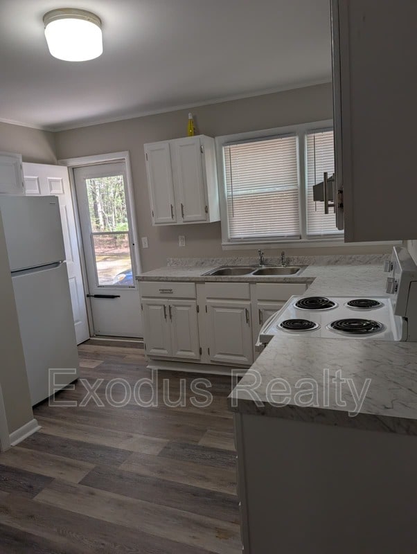 Photo - 314 Country Estates Dr