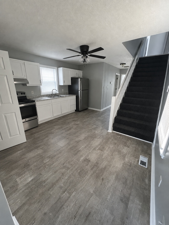 Photo - 433 N 25th St