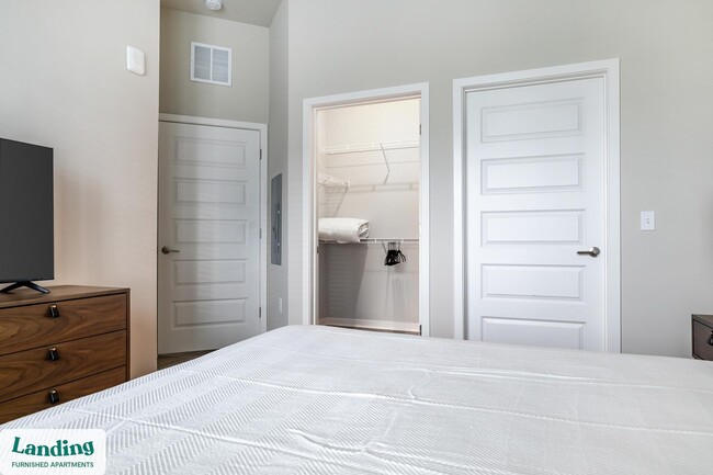 Photo - 4902 Cosmos Cir Unit 310.1410427