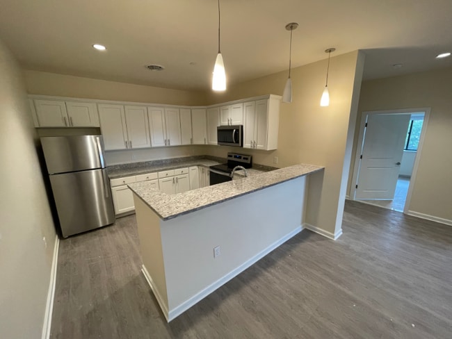 Building Photo - 192 Erie Blvd Rental