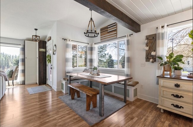 Photo - 2585 Lilly Dr