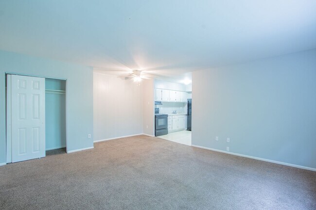 108 W Monroe Ave Unit CREST MANOR 108-A11