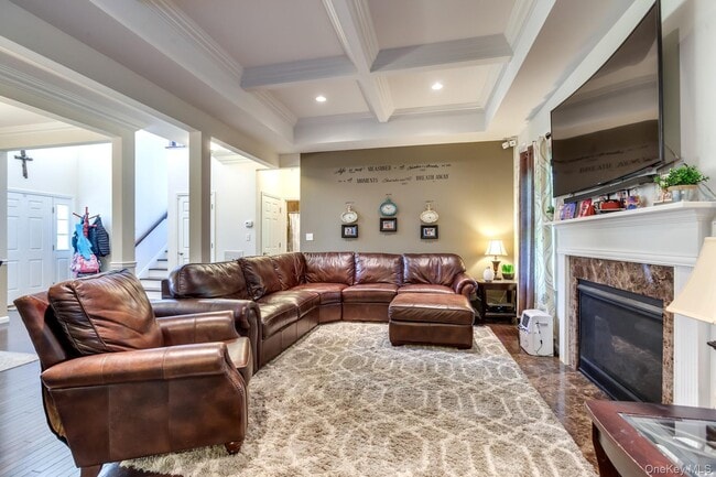 Photo - 16 Primrose Ln