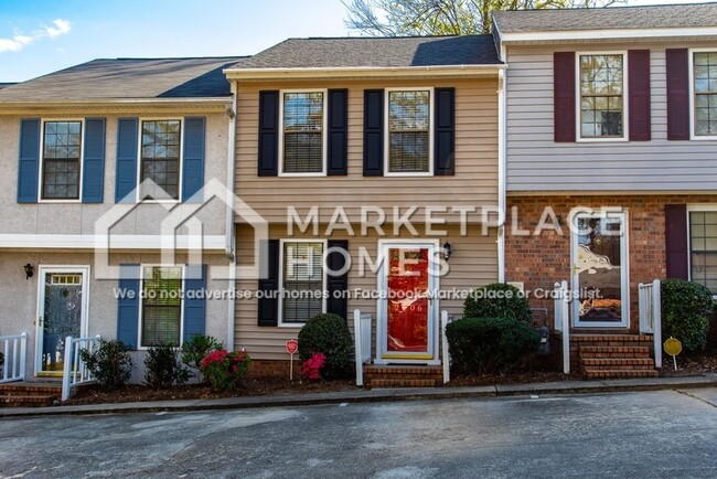 Photo - 2106 Gary St Townhome