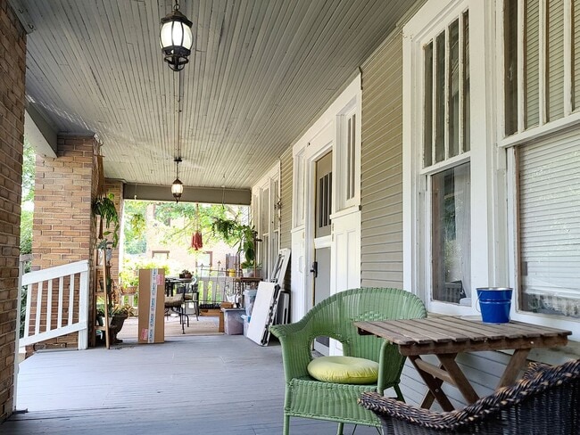 Photo - 2 bedroom, 1 bath four-plex apartment on 2nd floor in Munger Place Historic District!