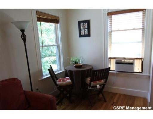 Building Photo - 11 Mansfield St Unit 2 Rental